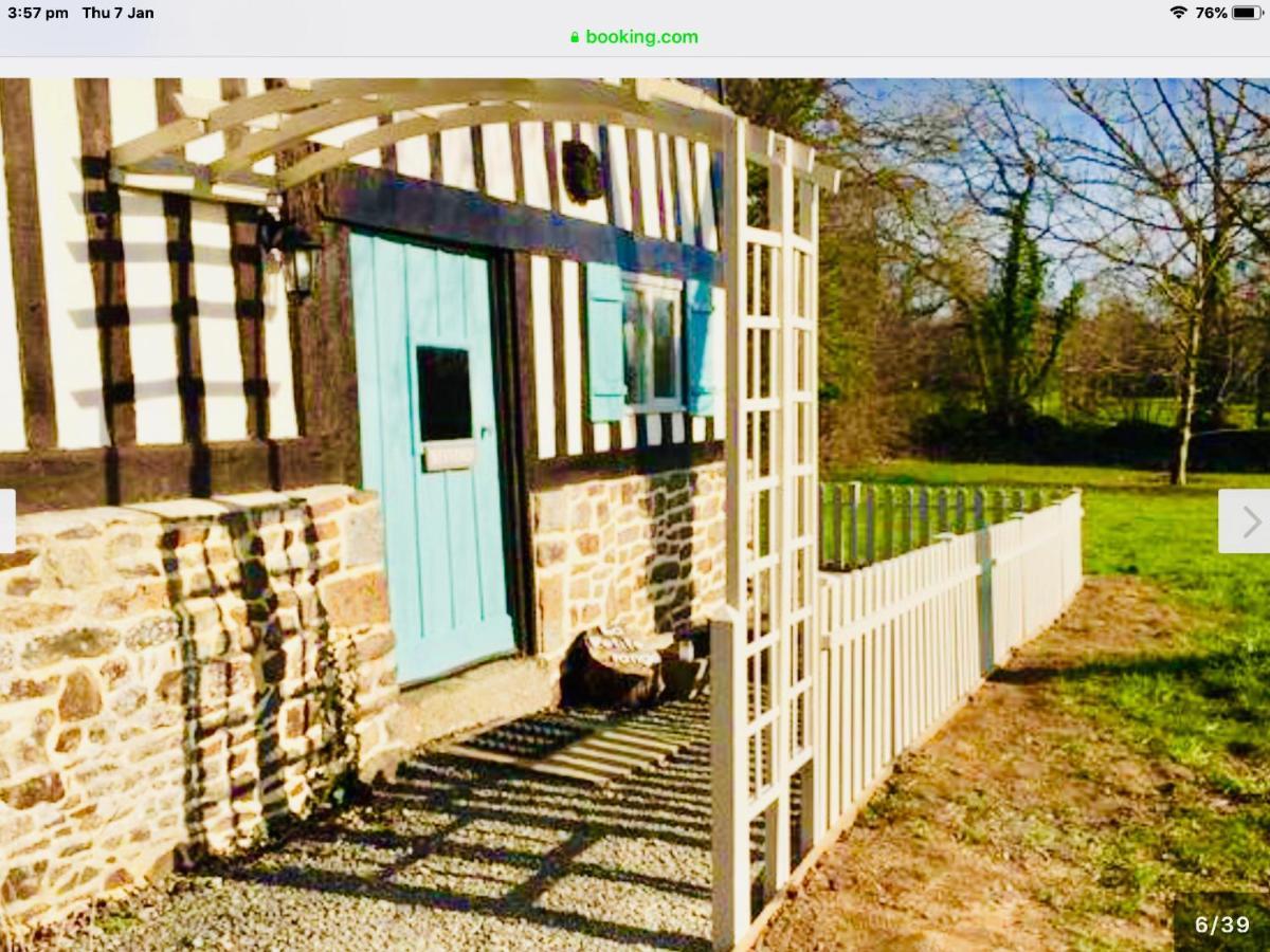 Maison Mai Or La Petite Maison Mai Or La Petite Grange Or All Three La Chapelle-Uree Bagian luar foto