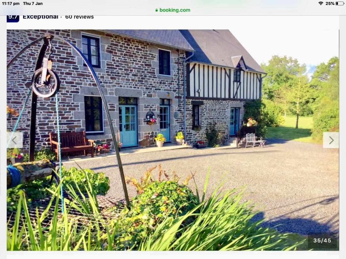 Maison Mai Or La Petite Maison Mai Or La Petite Grange Or All Three La Chapelle-Uree Bagian luar foto