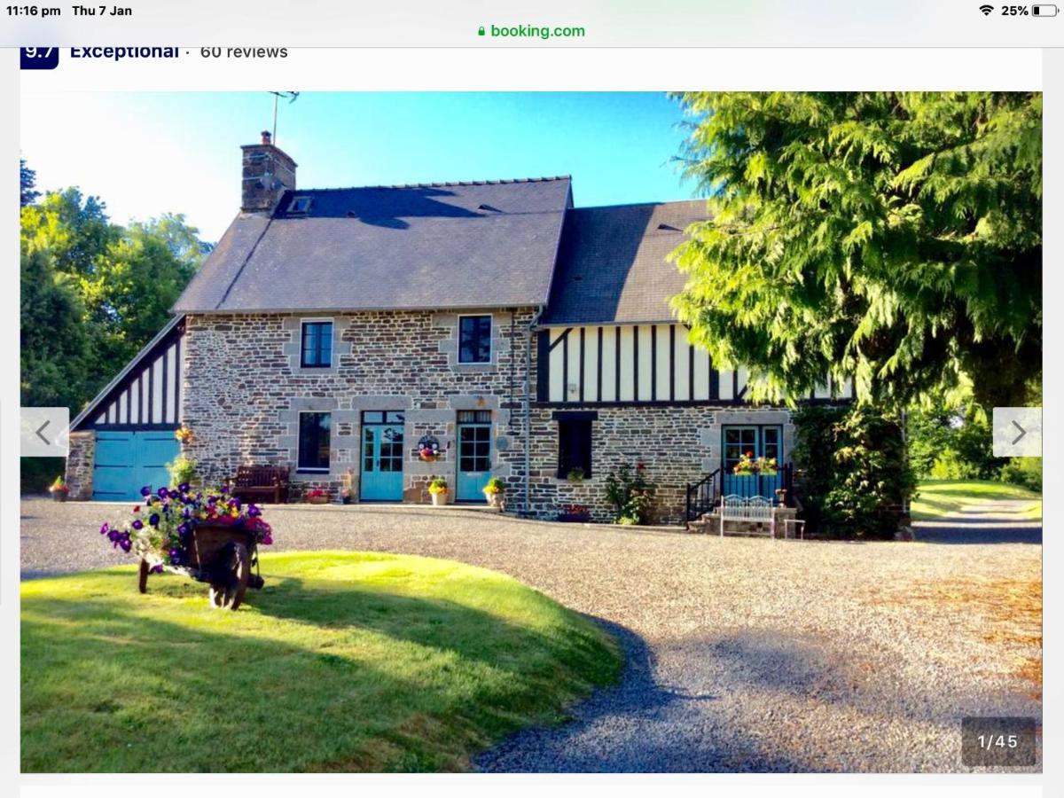 Maison Mai Or La Petite Maison Mai Or La Petite Grange Or All Three La Chapelle-Uree Bagian luar foto