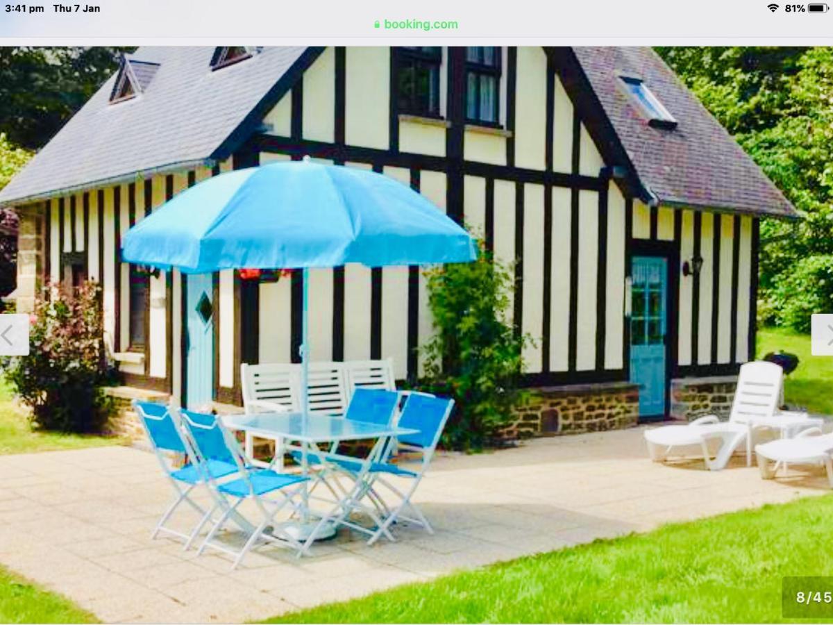 Maison Mai Or La Petite Maison Mai Or La Petite Grange Or All Three La Chapelle-Uree Bagian luar foto